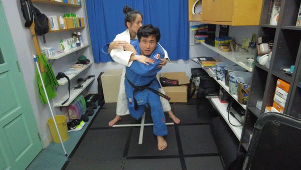 World's Smallest Dojo: Ippon-Seoi-Nage (Standing Versions)