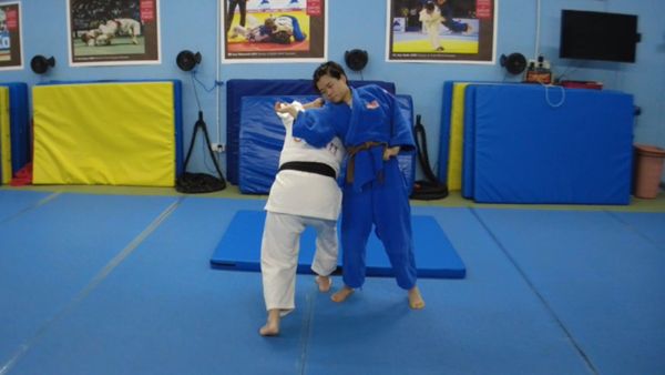 Reverse Seoi-Nage